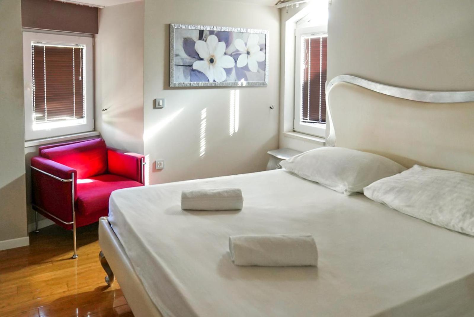 Kristal Paris Resort 노바야 외부 사진