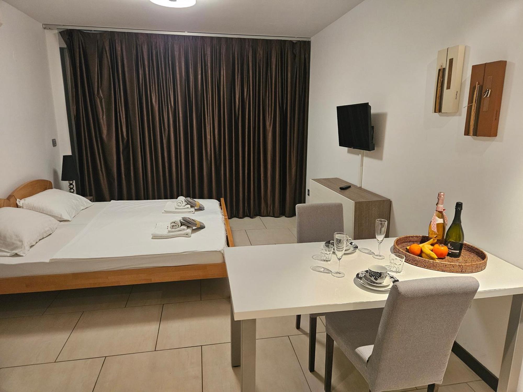 Kristal Paris Resort 노바야 외부 사진